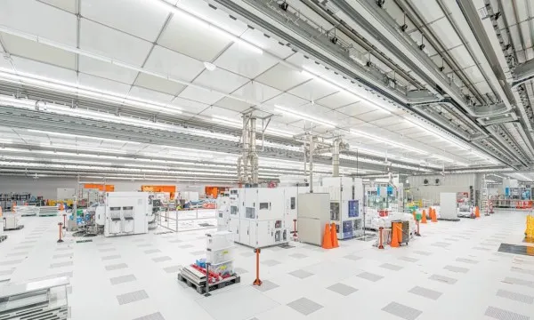The Silicon Bottleneck: How Mature Nodes Power the AI Infrastructure Boom